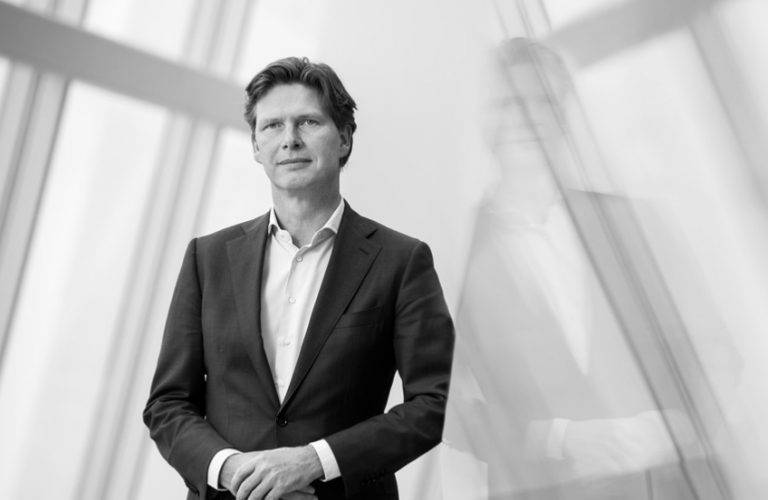 2150 desktop ab coen van oostrom